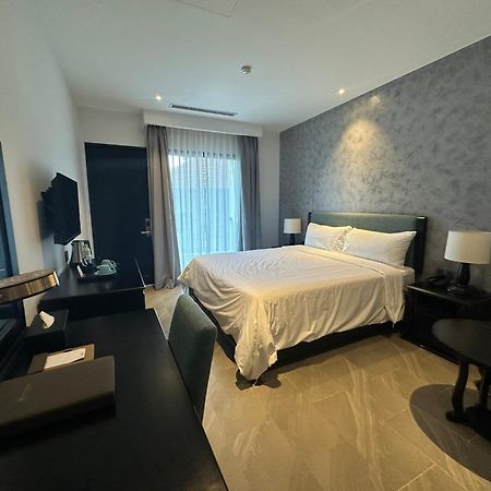 Dankbaar Resort Куинён Экстерьер фото