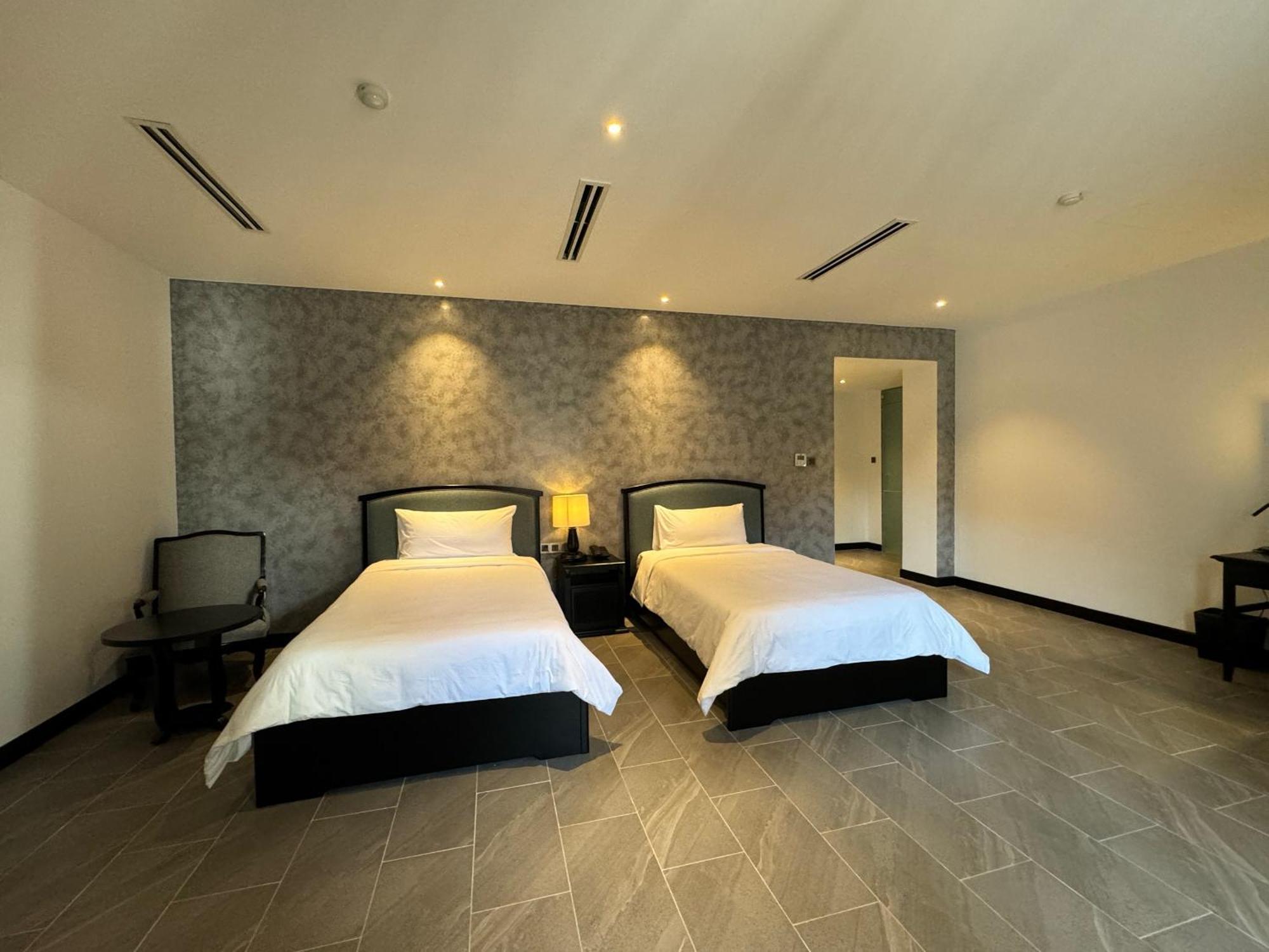 Dankbaar Resort Куинён Экстерьер фото