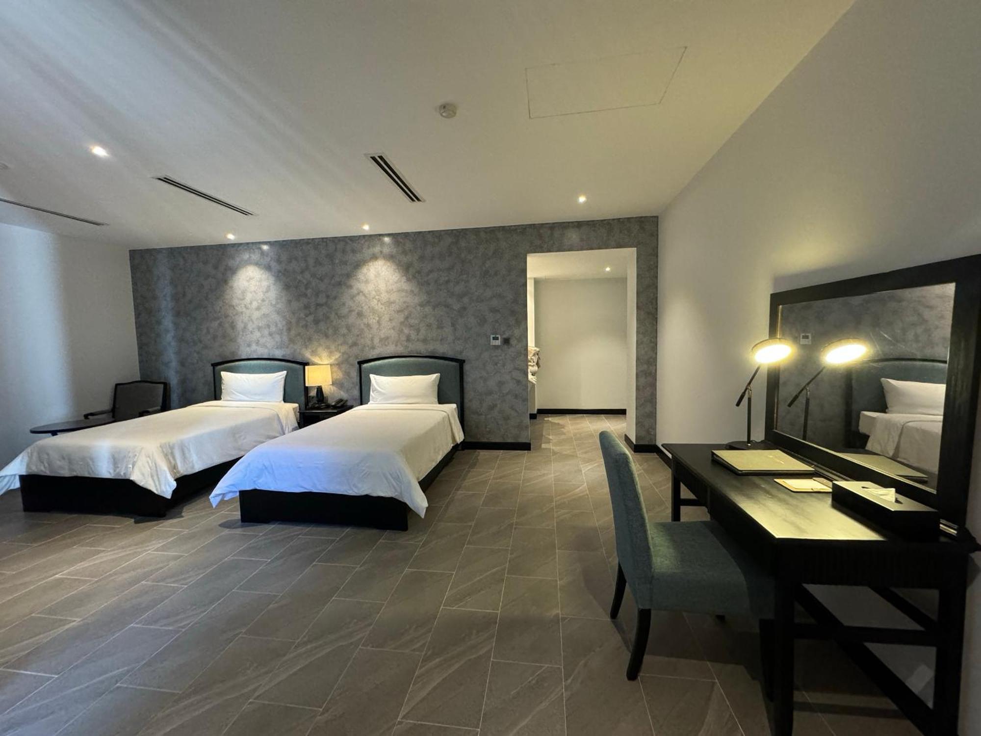 Dankbaar Resort Куинён Экстерьер фото