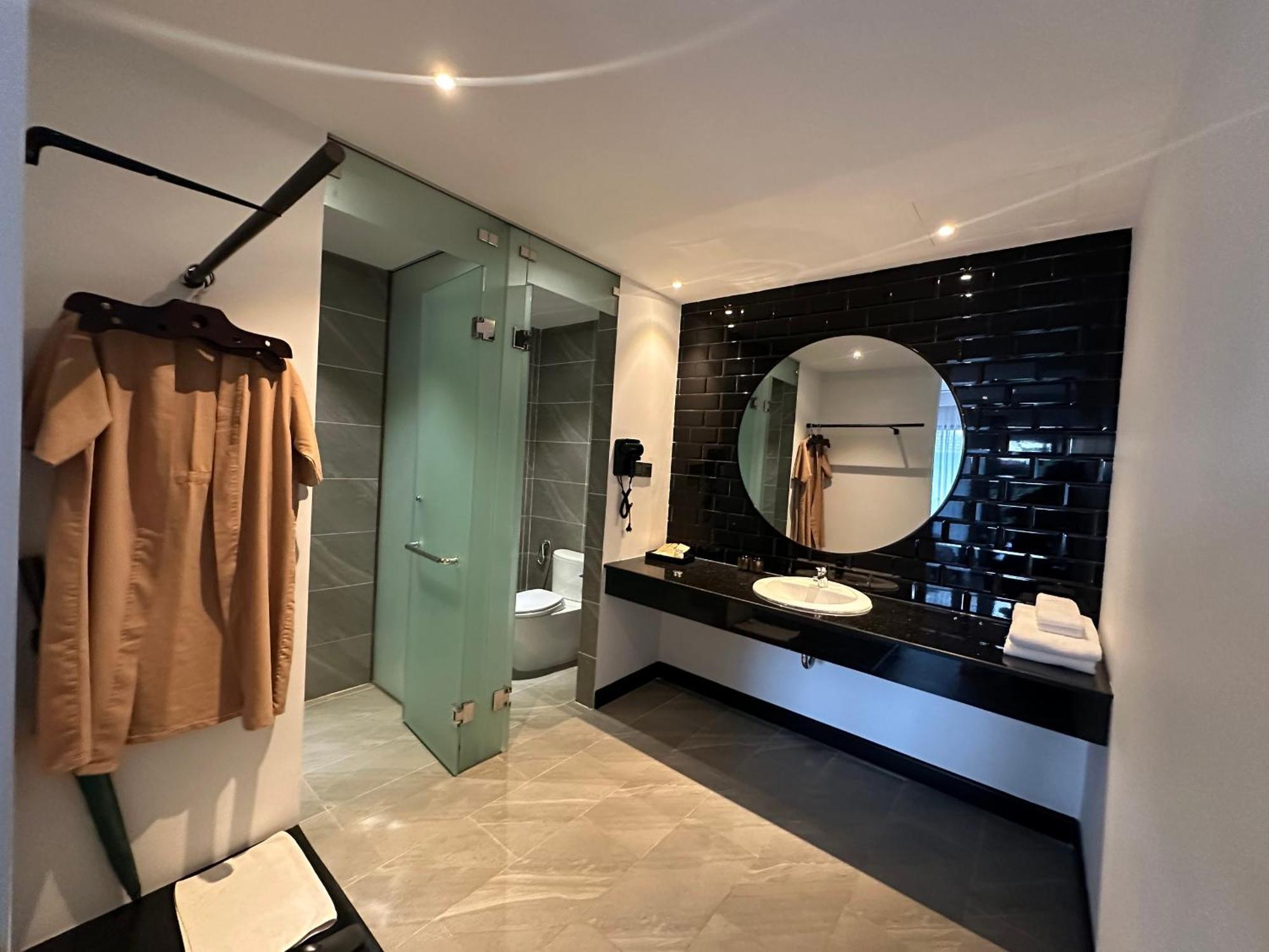 Dankbaar Resort Куинён Экстерьер фото